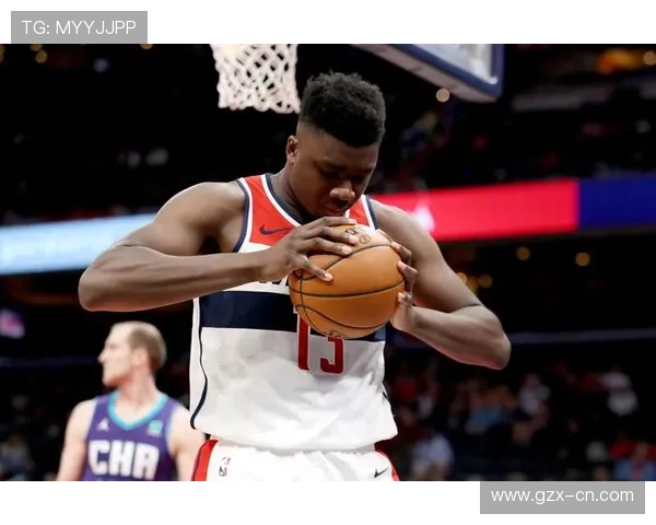 龙泉小姚明崭露头角助力篮球梦想成真展现无限潜力与激情 龙泉小姚明崭露头角助力篮球梦想成真展现无限潜力与激情